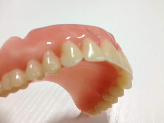 broken denture repair near you